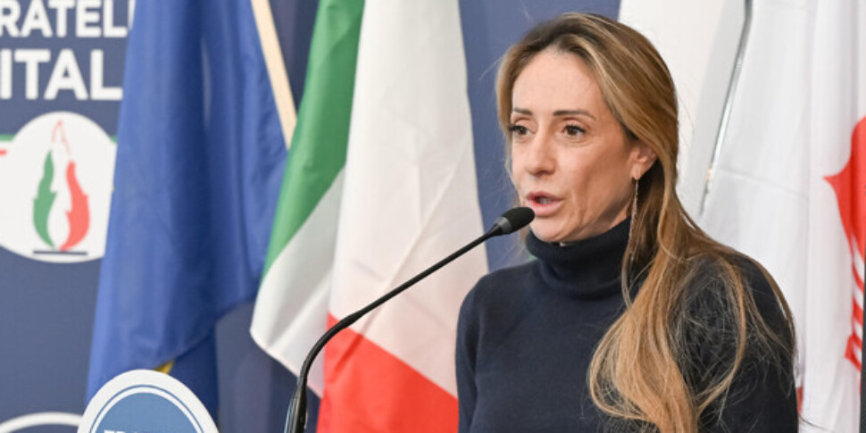 https://assets.gazzettadelsud.it/2025/05/arianna-meloni-970x485-1759498793.jpg