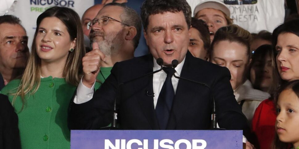 Romania: il candidato filo Ue Nicusor Dan vince le presidenziali. In Portogallo si conferma il centrodestra, ...