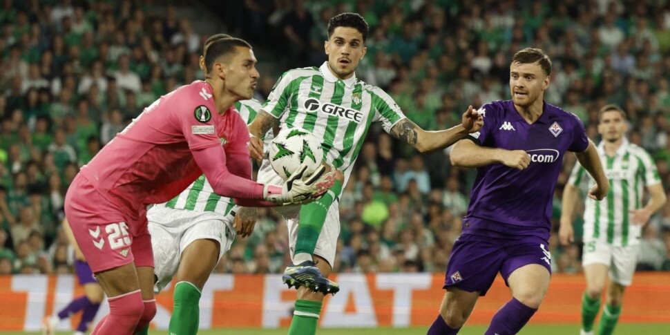https://assets.gazzettadelsud.it/2025/05/fiorentina-970x485-1746133053.jpg