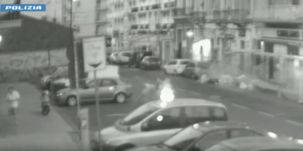 Due 20enni arrestati per furti con strappo e lesioni a Catania VIDEO Due 20enni arrestati per furti con strappo e lesioni a Catania VIDEO