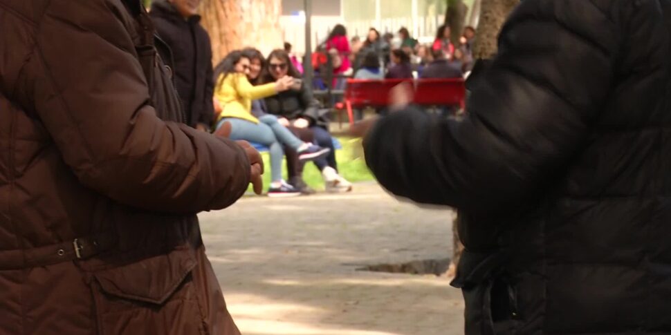 Truffe telefoniche agli anziani: altri due casi sventati dalla polizia nel Messinese e nel Catanese