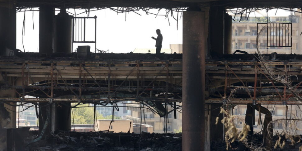 nuovo attacco di israele su teheran 100 bombe in due ore citt224 coperta dal fumo la tv di stato iraniana 500 morti e oltre 3000 feriti dal 13 giugno