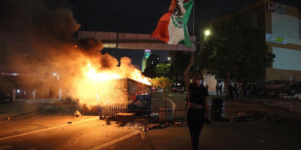 anche san francisco in rivolta contro trump e i raid anti immigrati 60 arresti durante le proteste