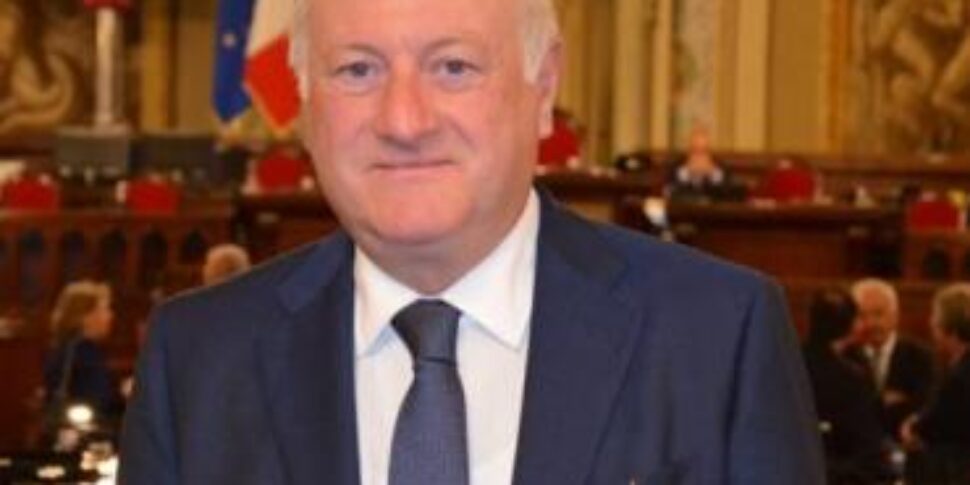 Sicilia, Messina incontra i presidenti dei Liberi consorzi provinciali: "Piena operatività" Sicilia, Messina incontra i presidenti dei Liberi consorzi provinciali: "Piena operatività"