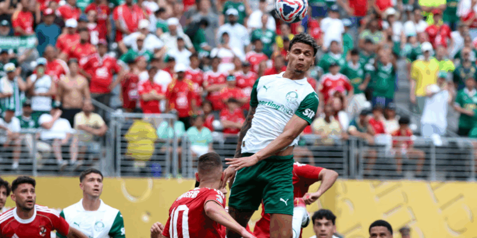 Mondiale per Club, il Palmeiras batte l’Al Ahly 2 0 ed è a un passo dalla qualificazione Mondiale per Club, il Palmeiras batte l’Al Ahly 2 0 ed è a un passo dalla qualificazione