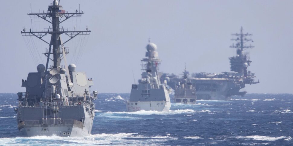 Gli Usa posizionano navi nel Mediterraneo per proteggere Israele e le truppe americane Gli Usa posizionano navi nel Mediterraneo per proteggere Israele e le truppe americane