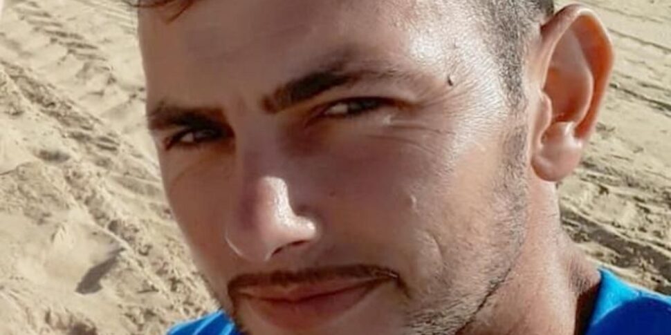 Aggredito in cella il killer delle escort di Prato e Montecatini, il parente di una vittima gli ha tirato olio bollente sul volto Aggredito in cella il killer delle escort di Prato e Montecatini, il parente di una vittima gli ha tirato olio bollente sul volto