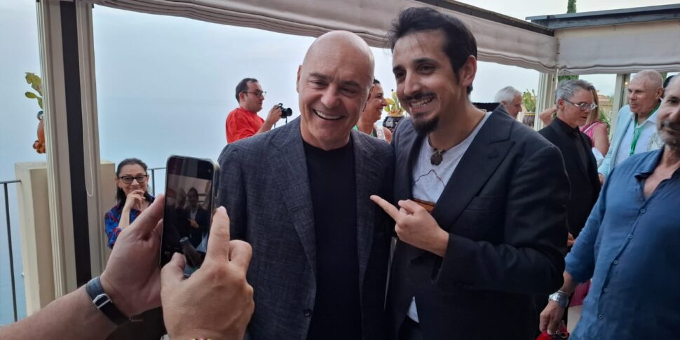 Sfilata di stelle sul red carpet a Taormina: Zingaretti, Roberto Lipari, Rossella Brescia e Clara