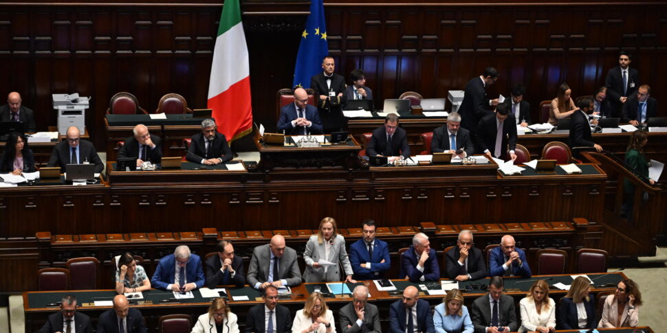 Le comunicazioni della premier Meloni in vista del Consiglio Ue: "Priorità cessate il fuoco a Gaza e negoziati in Iran" Le comunicazioni della premier Meloni in vista del Consiglio Ue: "Priorità cessate il fuoco a Gaza e negoziati in Iran"