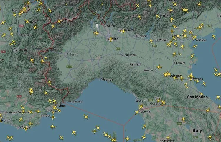 Tilt... in quota: guasto ai radar nel Nord Italia. Disagi a Milano, Torino, Genova e Bergamo, ma i voli sono ripartiti. Cosa è successo Tilt... in quota: guasto ai radar nel Nord Italia. Disagi a Milano, Torino, Genova e Bergamo, ma i voli sono ripartiti. Cosa è successo