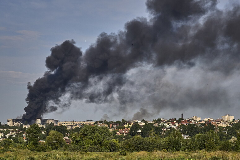 Teheran aveva avvisato Doha prima dell’attacco. Il Qatar condanna l…