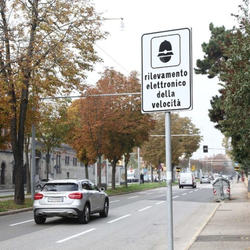 Autovelox: da oggi in vigore le nuove regole. Ecco le novità positive per gli automobilisti secondo Federconsumatori