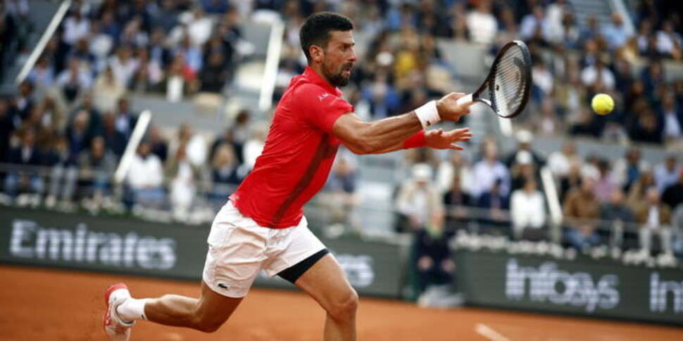 roland garros djokovic dopo il ko con sinner potrebbe essere stata l ultima partita qui 