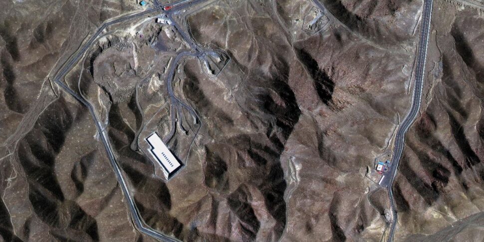 operazione martello di mezzanotte e i retroscena l iran sarebbe stato avvertito dagli usa