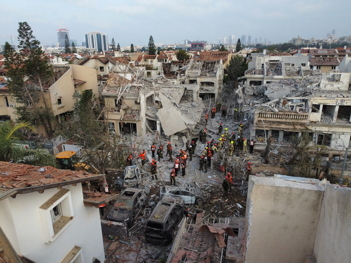 Iran, 110 studenti in fuga verso l'Armenia: sono stati evacuat… Iran, 110 studenti in fuga verso l'Armenia: sono stati evacuat…