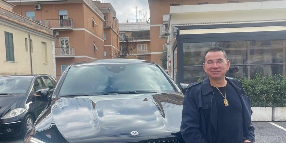 Chi è Josè Lizarraga Picciotti, il titolare della struttura dove è morta una 47enne dopo un intervento di liposuzione: ha precedenti per lesioni