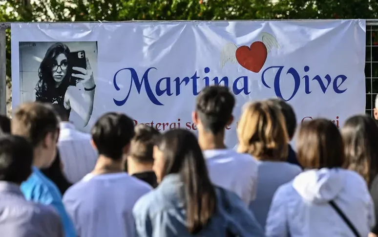 il sandwich del dolore e la circonvenzione di chi soffre il panino alla memoria di martina deve inquietare agitare e preoccupare