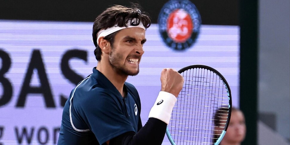 Un grande Musetti vola ai quarti del Roland Garros: battuto Rune in 4 set Un grande Musetti vola ai quarti del Roland Garros: battuto Rune in 4 set