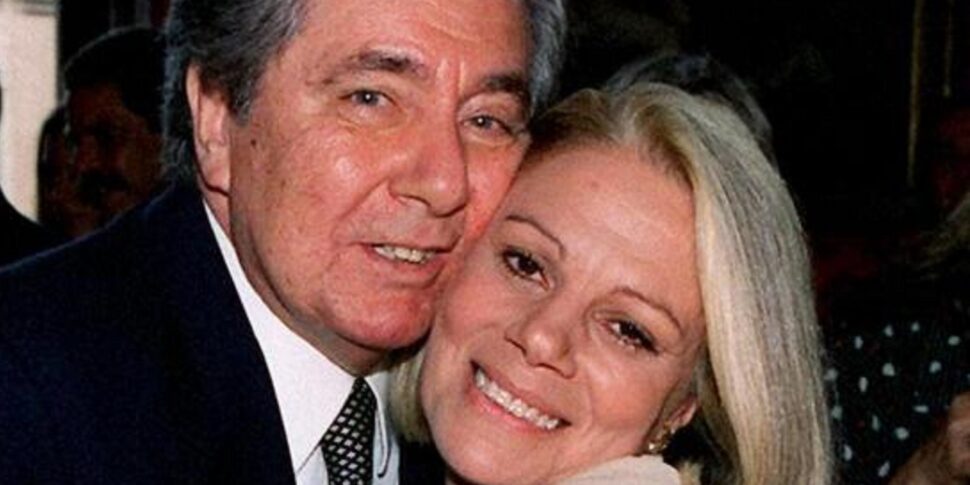 https://assets.gazzettadelsud.it/2025/07/Corrado-Mantoni-con-Marina-Donato-970x485.jpg