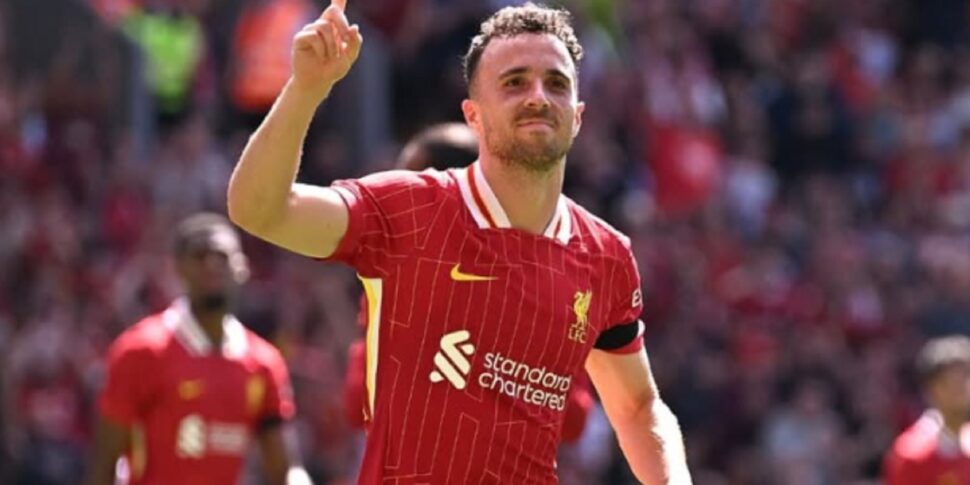 Tragedia nel mondo del calcio: morto in un incidente stradale Diogo Jota, attaccante portoghese del Liverpool. Deceduto anche il fratello Andrè