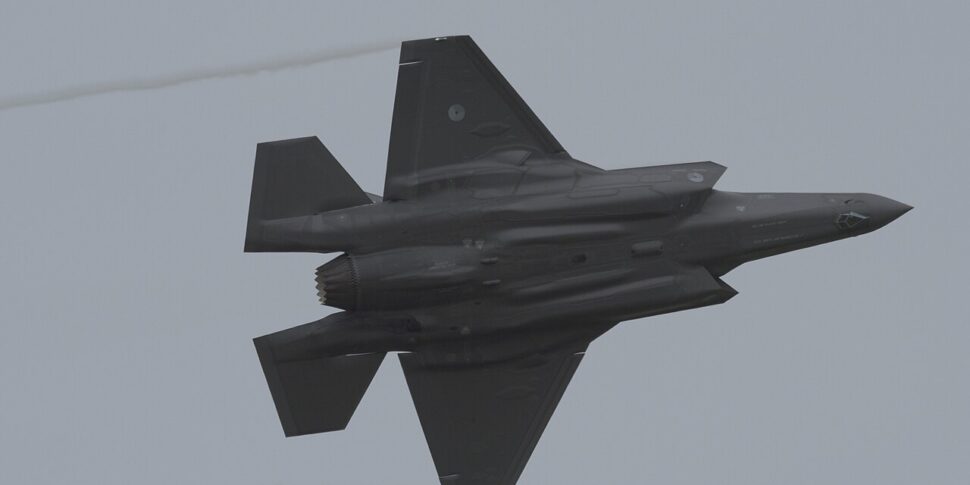 La Sicilia diventa il primo luogo al mondo fuori dagli USA a formare piloti F 35: l’annuncio di Crosetto