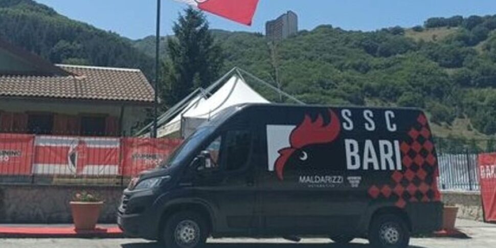 Dramma in ritiro, muore figlio di Verreth: il Bari chiude in anticipo la preparazione a Roccaraso