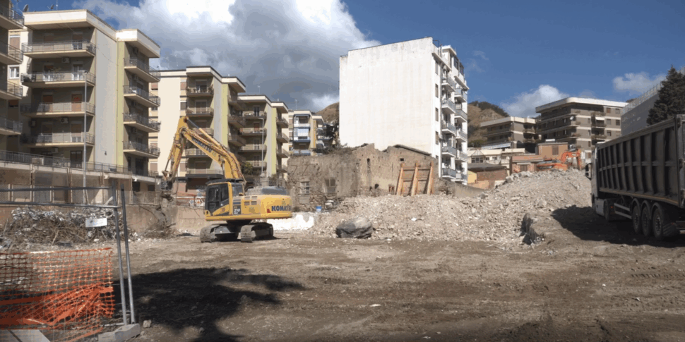 Messina, agli sgoccioli le demolizioni della Città del Ragazzo