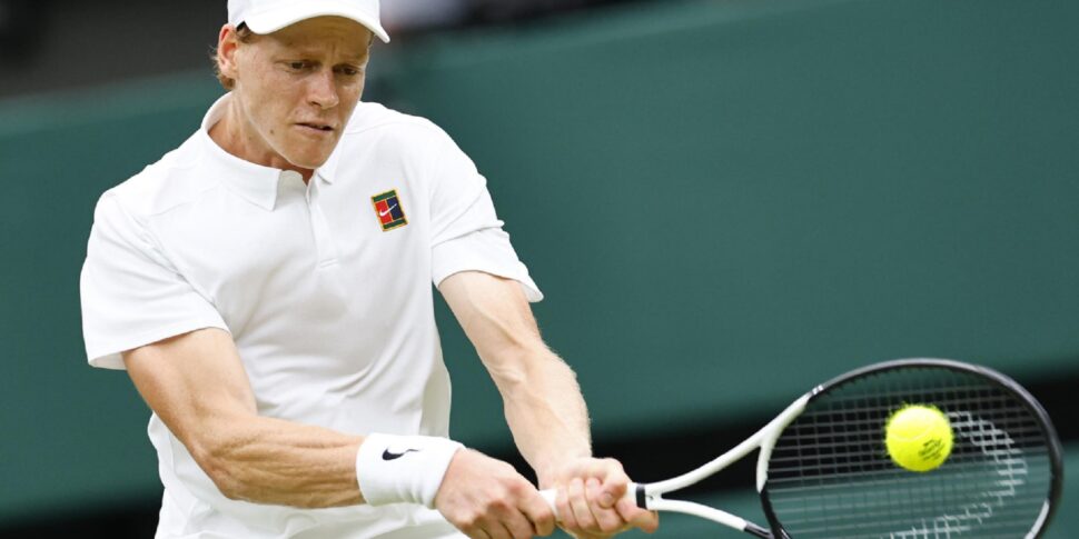 Jannik Sinner vola agli ottavi di Wimbledon: Martinez battuto in 3 set Jannik Sinner vola agli ottavi di Wimbledon: Martinez battuto in 3 set