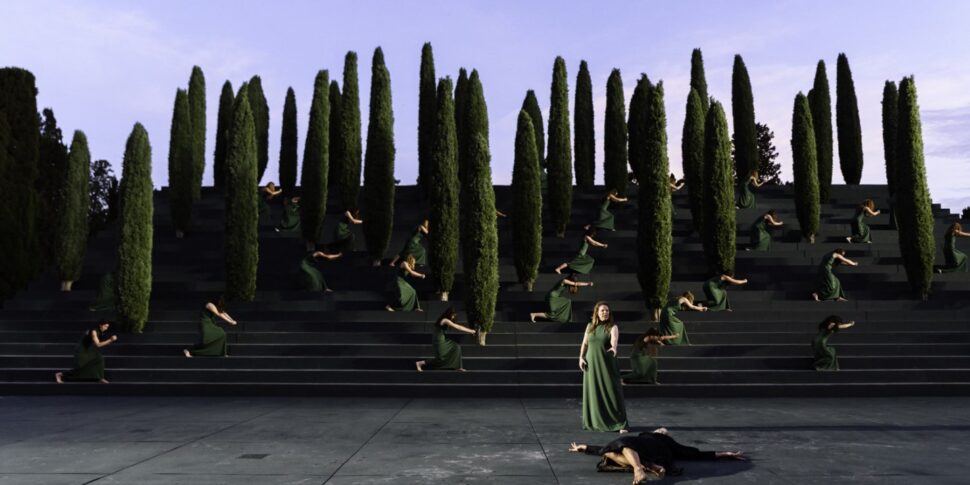 Teatro antico che passione! L’Inda batte il record: oltre 170mila spettatori per la 60esima stagione Teatro antico che passione! L’Inda batte il record: oltre 170mila spettatori per la 60esima stagione