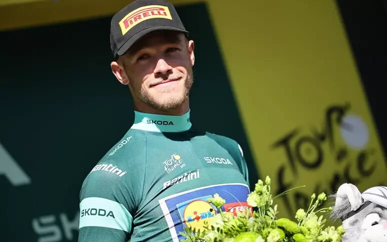 Impresa di Jonathan Milan al Tour de France. Un italiano torna a vincere una tappa dopo sei anni Impresa di Jonathan Milan al Tour de France. Un italiano torna a vincere una tappa dopo sei anni