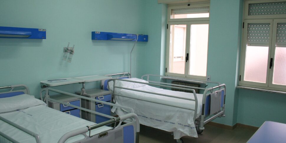 Rete ospedaliera in Sicilia, dopo i sindaci anche i sindacati bocciano il piano Rete ospedaliera in Sicilia, dopo i sindaci anche i sindacati bocciano il piano