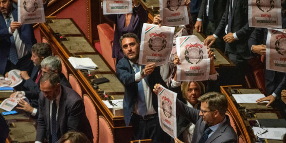 Separazione delle carriere, le opposizioni insorgono. Serracchiani (Pd): "Un attacco grave alla Costituzione" Separazione delle carriere, le opposizioni insorgono. Serracchiani (Pd): "Un attacco grave alla Costituzione"