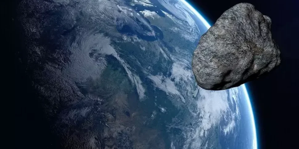 un asteroide grande quanto un palazzo di 15 20 piani oggi passer224 accanto alla terra