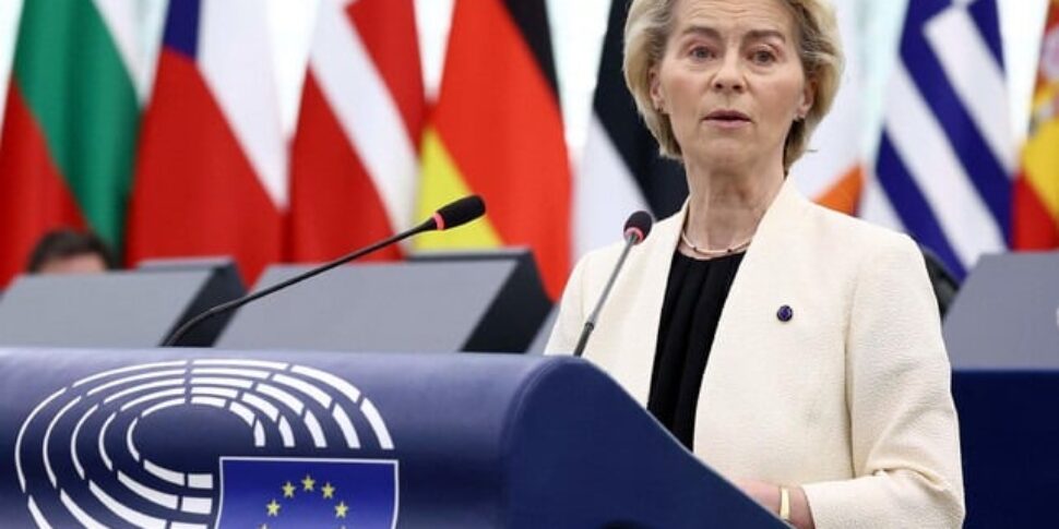 Von der Leyen respinge la sfiducia: “Attacco alla democrazia, sostenuto dalla propaganda russa” Von der Leyen respinge la sfiducia: “Attacco alla democrazia, sostenuto dalla propaganda russa”