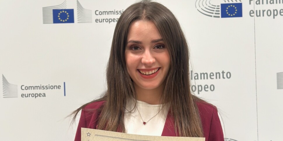 Foto diffuse su un portale per adulti, vittima la conduttrice messinese Noemi David