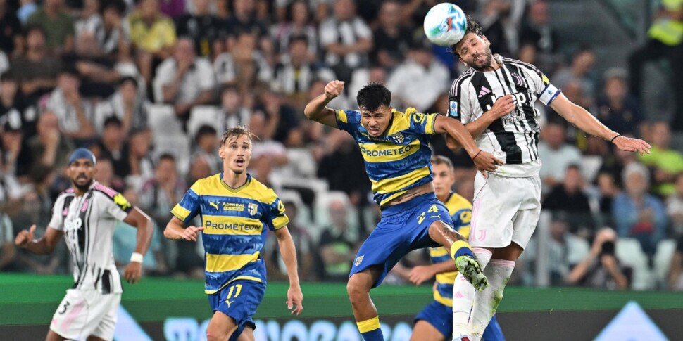 Juve, attacco stellare: reti di David e Vlahovic, Parma ko. Atalanta Pisa finisce 1 1 Juve, attacco stellare: reti di David e Vlahovic, Parma ko. Atalanta Pisa finisce 1 1