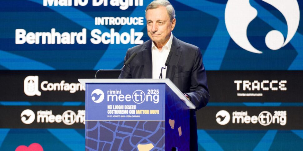 Draghi: “Ue lenta e marginale, da Gaza a Kiev è a un passo dall’irrilevanza. Nel 2025 evaporata l’illusione di contare” Draghi: “Ue lenta e marginale, da Gaza a Kiev è a un passo dall’irrilevanza. Nel 2025 evaporata l’illusione di contare”