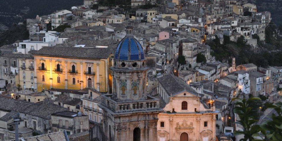 "Se non sei contro il tuo governo vai altrove": la mail di un hotel di Ragusa dopo la prenotazione di una donna israeliana "Se non sei contro il tuo governo vai altrove": la mail di un hotel di Ragusa dopo la prenotazione di una donna israeliana