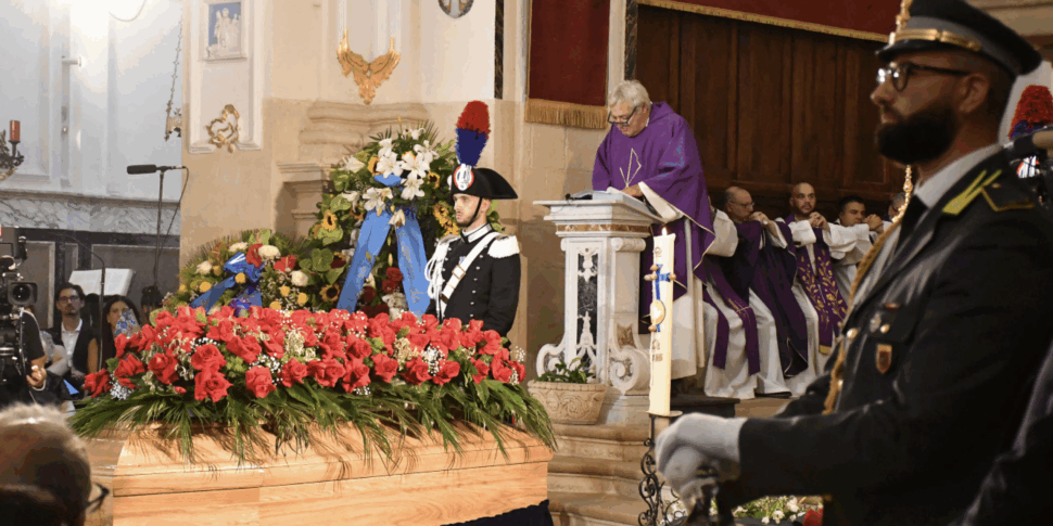 https://assets.gazzettadelsud.it/2025/08/Screenshot-2025-08-20-alle-17.16.38-1-970x485.png