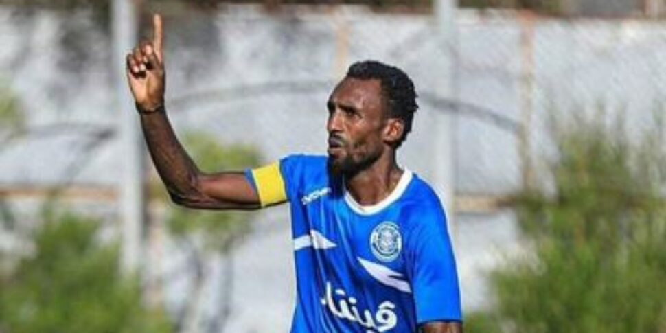 gaza l ex stella del calcio palestinese al obeid giustiziato durante una distribuzione di aiuti