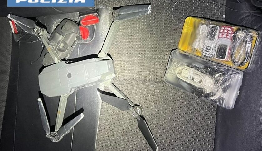 tentano di fare entrare cellulari in carcere con un drone 3 giovani bloccati e denunciati a catania