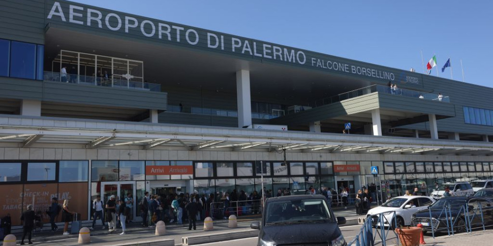 https://assets.gazzettadelsud.it/2025/08/aeroporto-palermo-gesap-8220ok-avvio-cessione-partecipazione-di-controllo-2083460-970x485.jpg