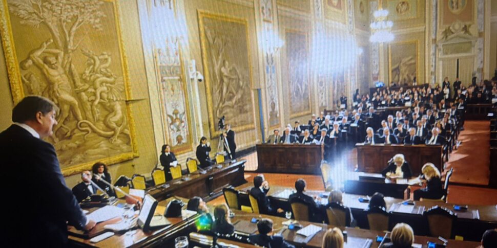 Finanziaria in Sicilia, la disfatta in aula: è caccia ai franchi tiratori