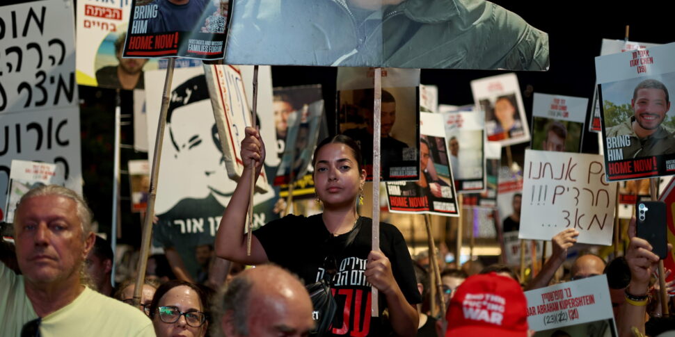 Netanyahu non cede alle proteste: "Avanti su Gaza City" Netanyahu non cede alle proteste: "Avanti su Gaza City"