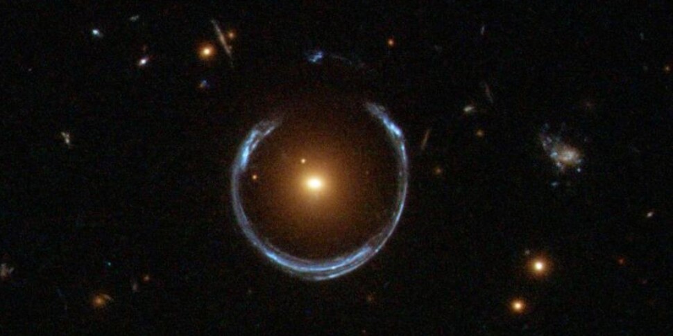 Trovato un buco nero supermassiccio, contiene 36 miliardi di Soli: è tra i 10 più grandi mai rilevati