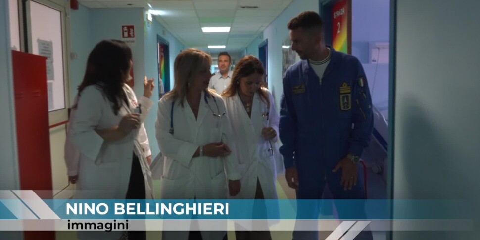 Frecce Tricolori: al Policlinico di Messina arrivano gli eroi dell'aria per incontrare i piccoli della pediatria