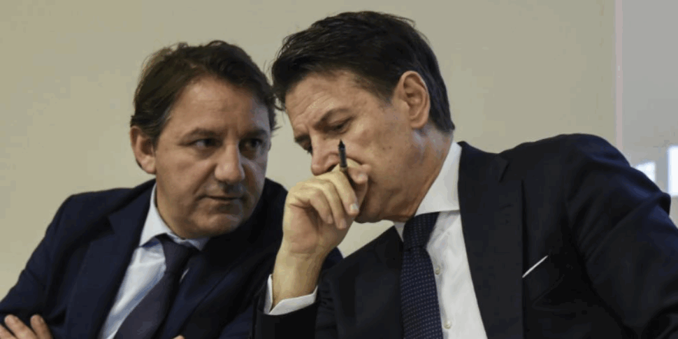Tridico sul Ponte sullo Stretto: "Il Governo sta prendendo in giro gli italiani" Tridico sul Ponte sullo Stretto: "Il Governo sta prendendo in giro gli italiani"