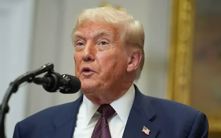 Usa, Ue e Ucraina "uniti": no decisioni senza Kiev. Trump: "Ottima conversazione con Zelensky e leader europei. Gravi conseguenze se Putin non ferma la guerra" Usa, Ue e Ucraina "uniti": no decisioni senza Kiev. Trump: "Ottima conversazione con Zelensky e leader europei. Gravi conseguenze se Putin non ferma la guerra"