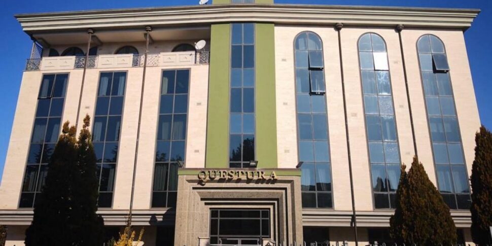 Reazione A Catena, Il Gioco Sfocia In Ira E Insulti: Liorni Costretto Ad Intervenire