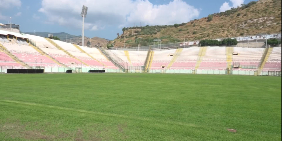 Stallo sull'utilizzo del "Franco Scoglio": il contenzioso blocca l'Acr Messina